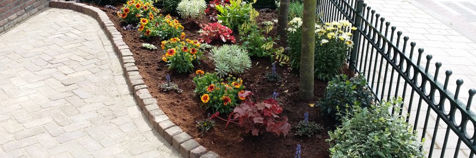 Uw gazon en tuin
zoals ze bedoeld zijn